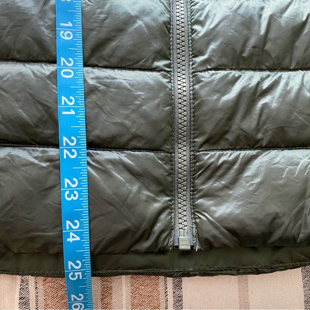 The North Face Iridescent Thyme Green Aconcagua 550 Puffer Vest S - Picture 13 of 14